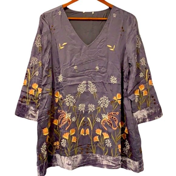 Sundance Tops - Sundance gray silk/ velvet embroidered tunic size medium-New without tags